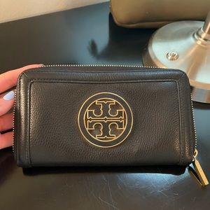 Black & Gold Tory Burch Wallet
